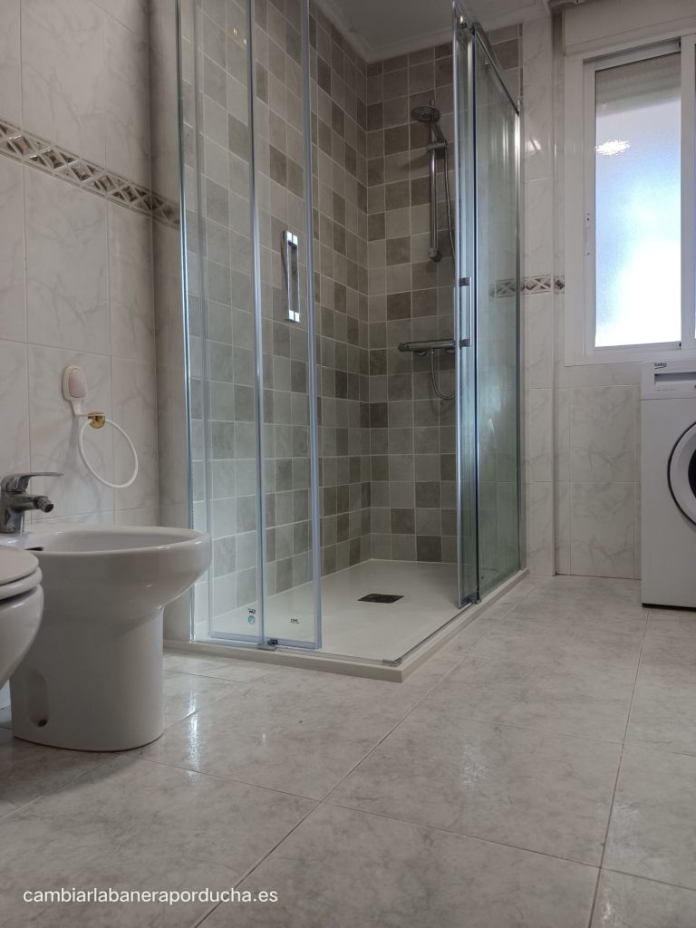 Ventajas de cambiar bañera por ducha